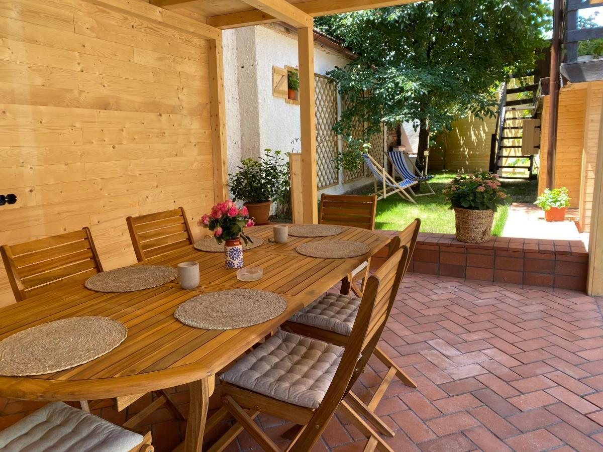 Victoria Gasthaus Rasnov - Charming Vacation House In Rasnov Exterior foto